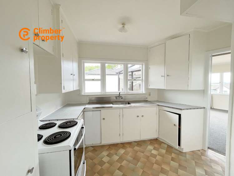 2 Crystal Avenue Glendene_3