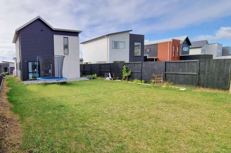 43 Ridgedale Crescent 2743_11