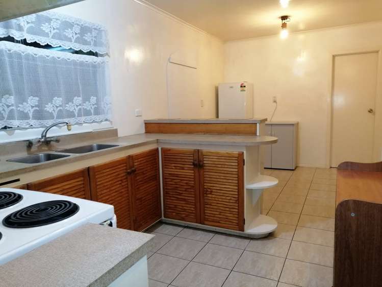 56 Willoughby Avenue Howick_5