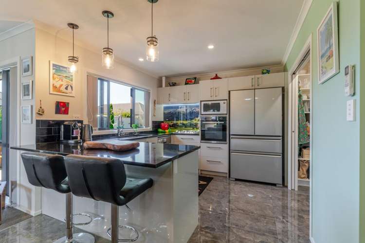 13 Hartley Avenue_3