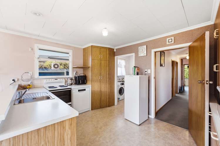 8 Fairford Street Bishopdale_11