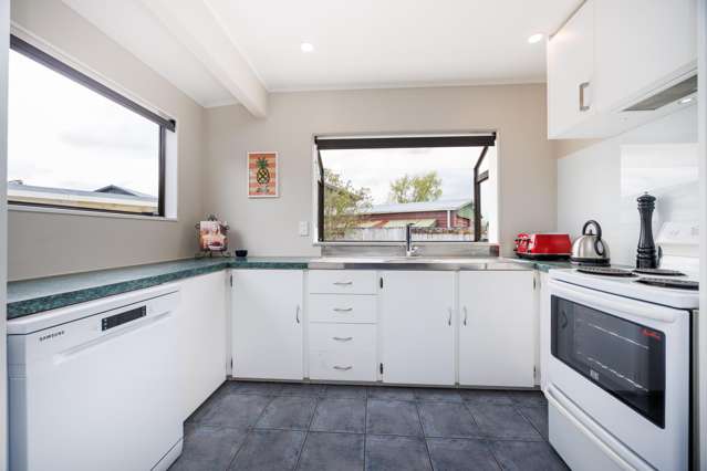 8 Mountfort Grove Feilding_4