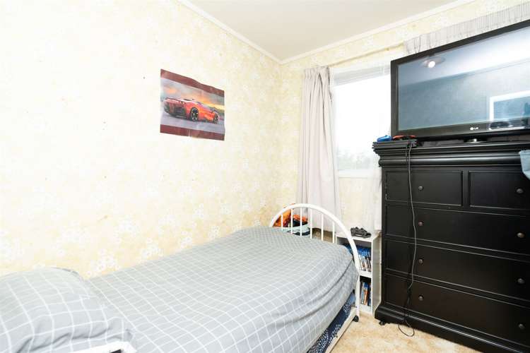 80 McKay Drive Temple View_11