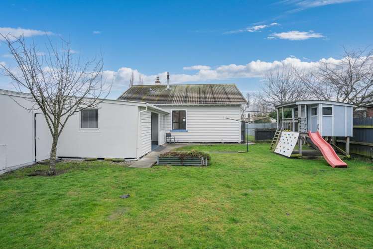 23 Dryden Street Milton_22