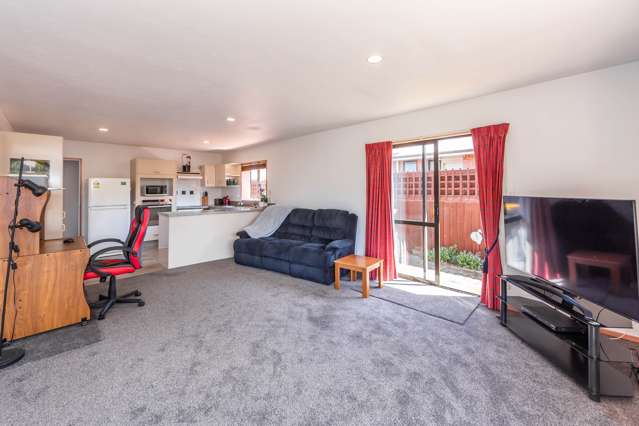 2/17 Wiremu Street Redwood_1