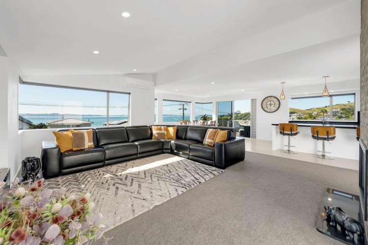 7 Sea View Terrace Maraetai_7