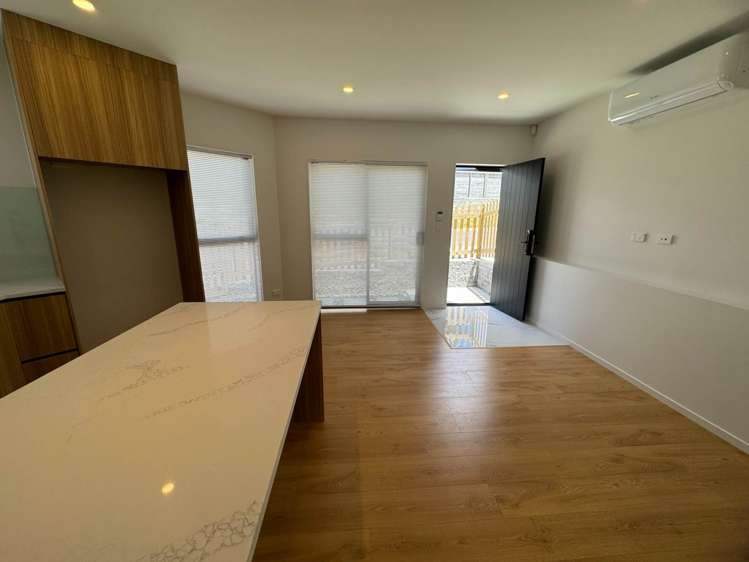 2A Paina Crescent Massey_5