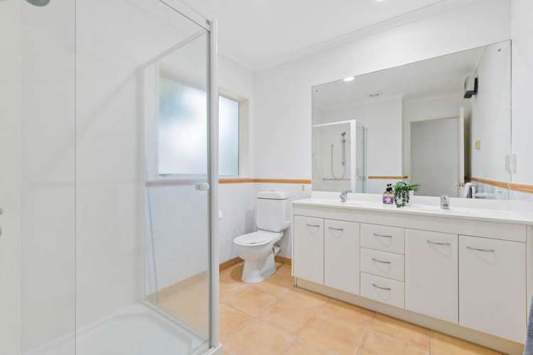 14 Heyington Way East Tamaki Heights_25
