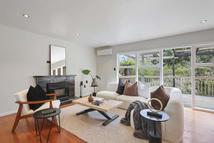 17 Golf Road New Lynn_6