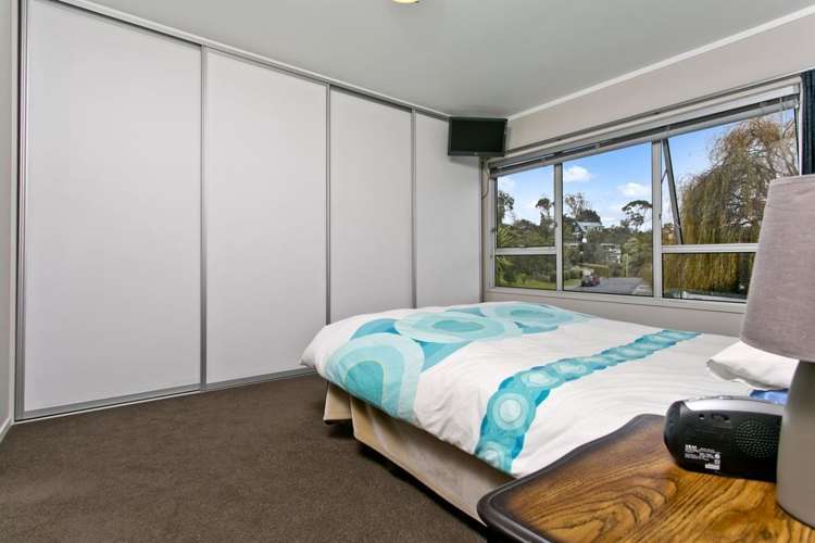 87 Aeroview Drive Beach Haven_5