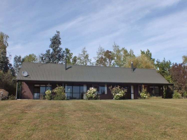 216 Broxton Road MacDonald Downs_0