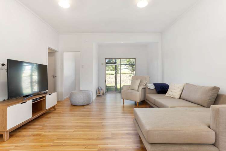 203 Riverhead Road Kumeu_21