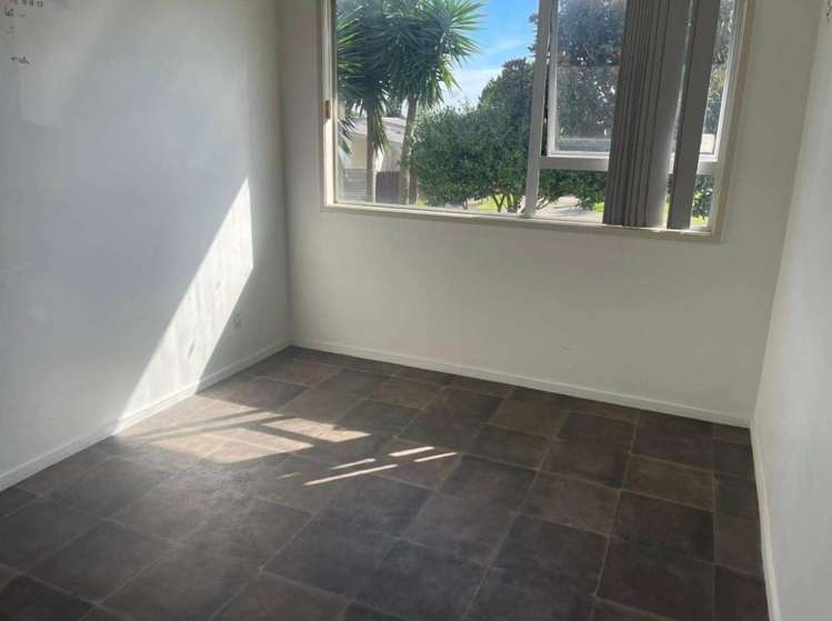 5 Yearsley Place Manurewa_6