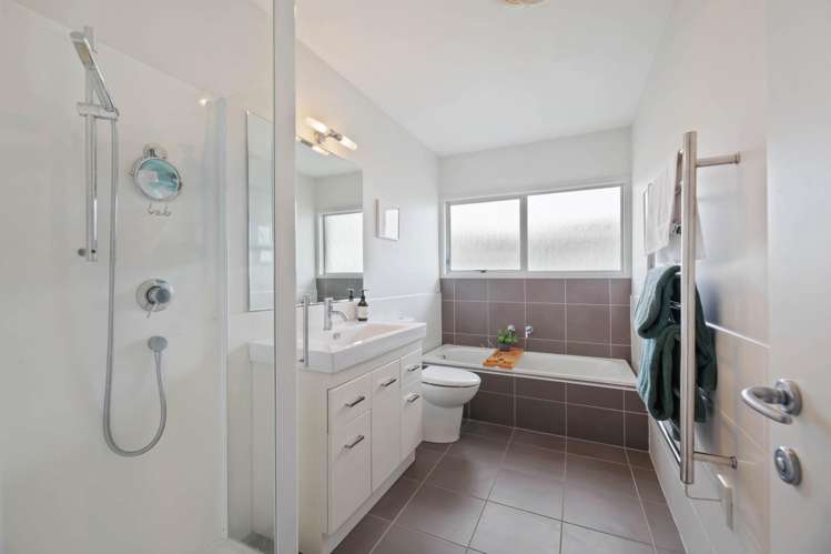 34 Sunnyhill Crescent Sunnyhills_21