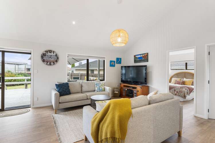 103 The Drive Whangamata_12