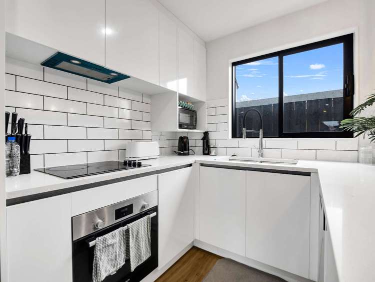 1D Churchill Avenue_4