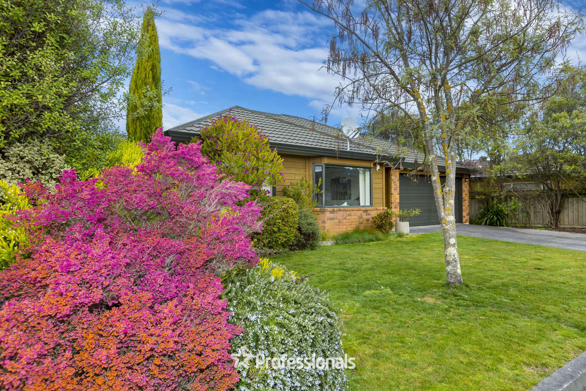 19 Talbot Grove Trentham_0