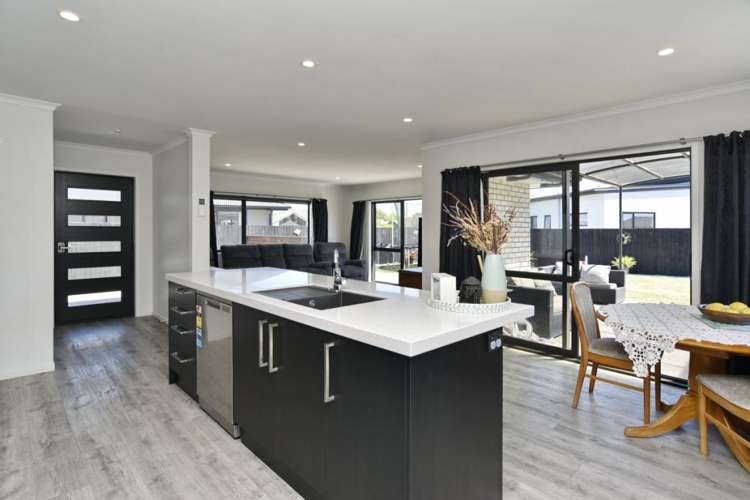 6 Hamlett Drive Woodend_5