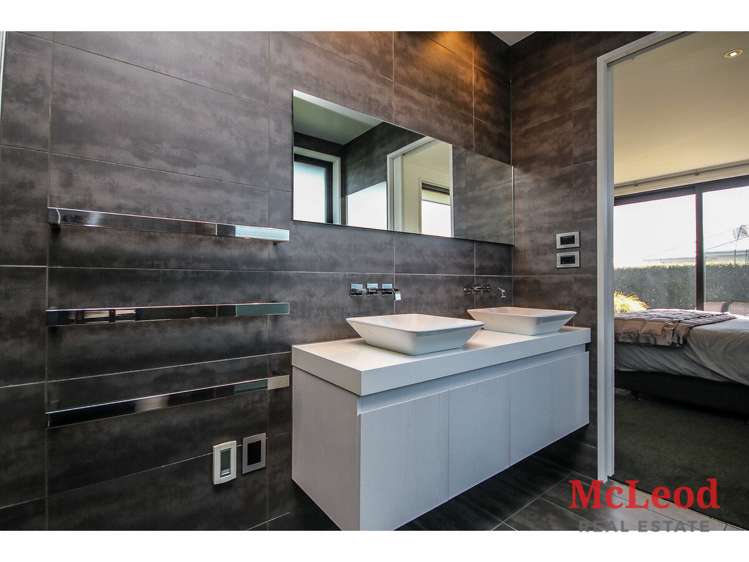 2 Bennett Place Allenton_12