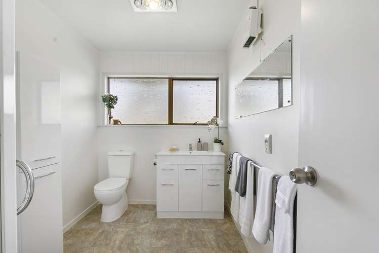 44 Fordham Street Beach Haven_19