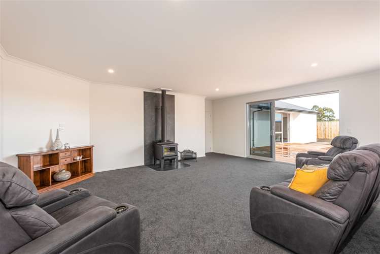 10 Angus Place Rangiora_9