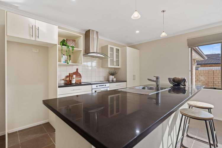 17 Coles Cove Papamoa_8