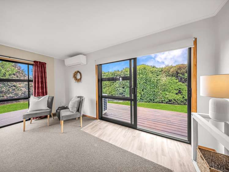 16 Donald Ross Place Te Anau_11