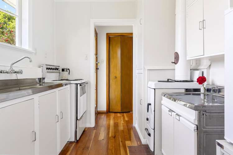 41 Te Rangitautahanga Road Turangi_8