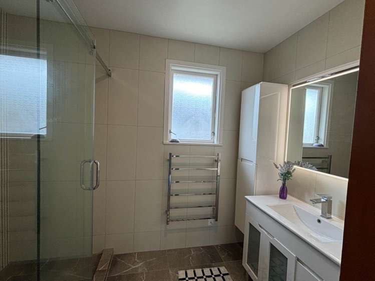 64 Edgewater Drive Pakuranga_9