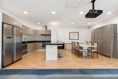 32A/88 Cook Street_4