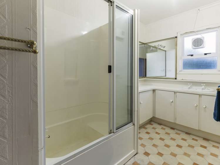 3 Moncrieff Avenue Britannia Heights_12