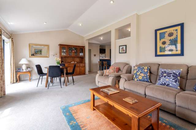 93 Burswood Drive Pakuranga Heights_3