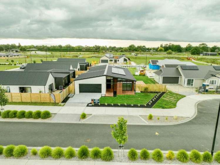 33 Ngaki Drive Cambridge_1