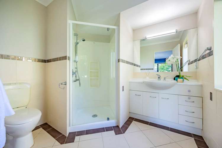 2 Stonedge Lane Rosedale_18