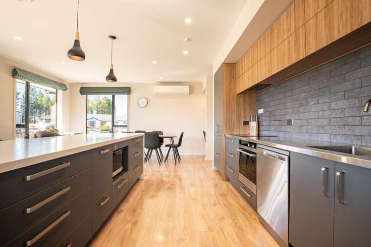 11 Temple Drive Twizel_11