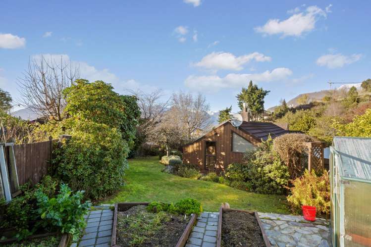 180 Fernhill Road_1