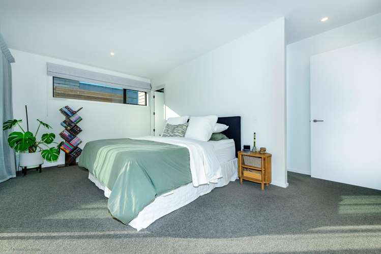 1 Carex Rise Cracroft_11