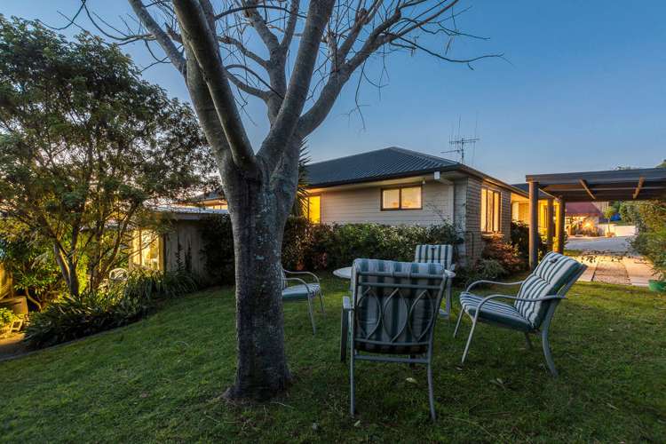 5 Village Way Welcome Bay_26