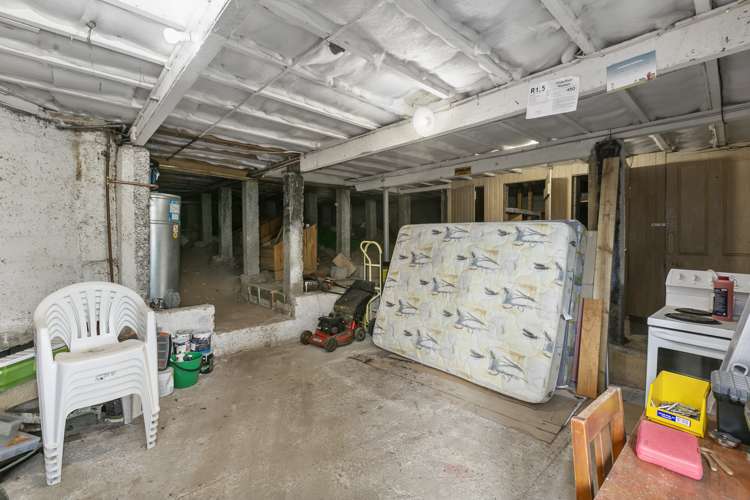 19 Constitution Street Dunedin Central_17