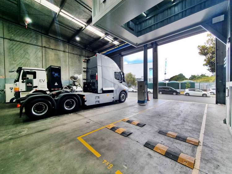 9 Sims Road Penrose_6