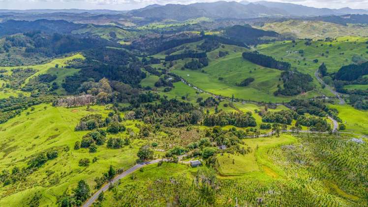 3222 Kaitaia-Awaroa Road Herekino_35