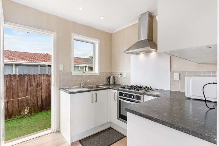 3/12 Omana Road Papatoetoe_6