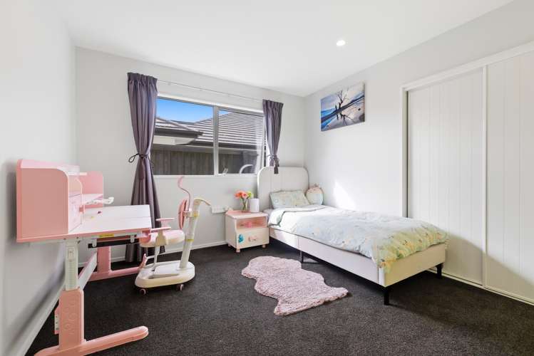 66 Bronco Drive Aidanfield_12