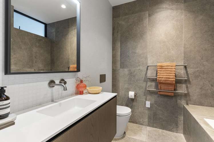 73 West End Road Westmere_15