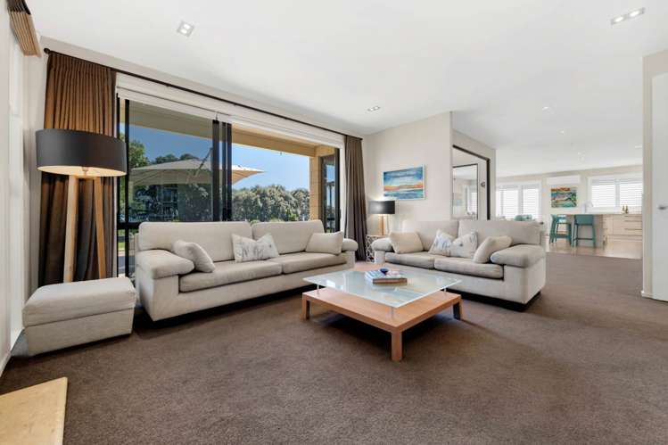 32 First View Avenue Beachlands_22