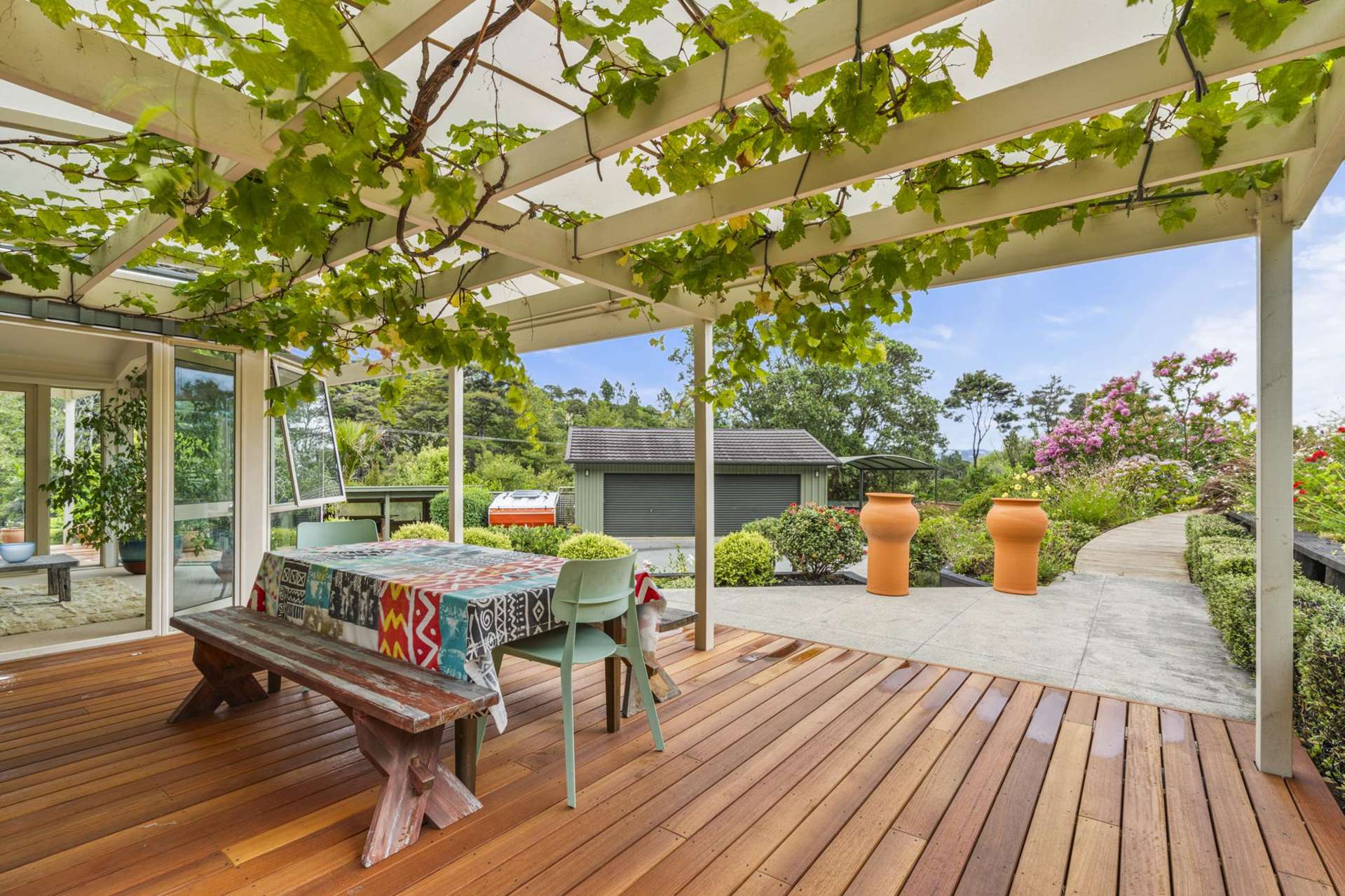 1082 Sandspit Road Sandspit_0