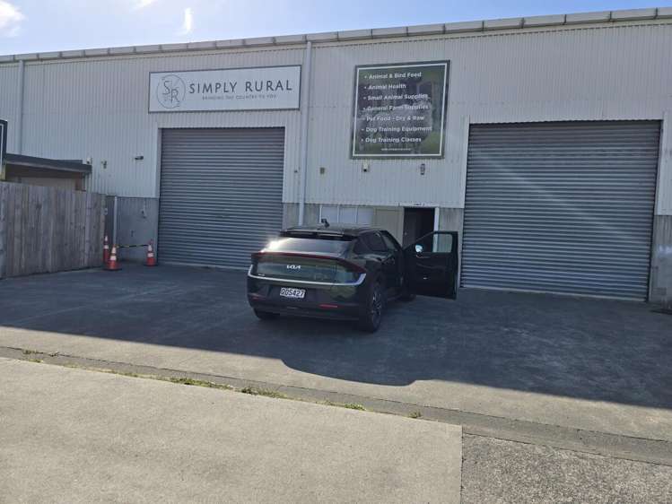 2 Jupiter Grove Trentham_2