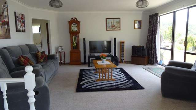 27 Moana View Road Waikawa_2