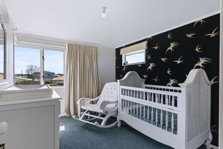 6 Edna Wills Place Hawera_24