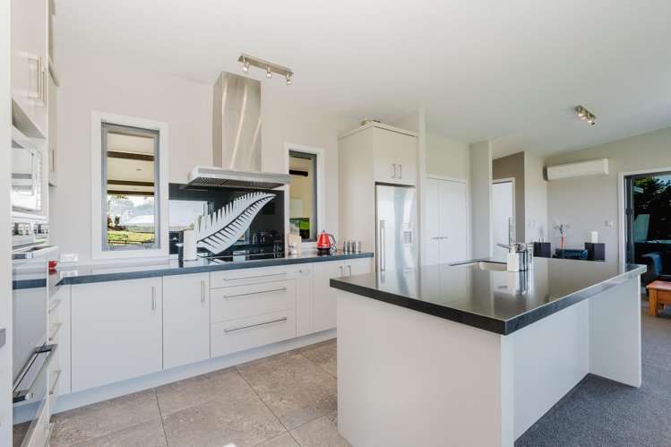 205 Exelby Road Burbush_4